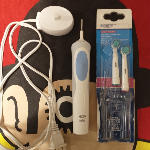 Oral B Bath & Body 35 Oral B Vitality Dental Care Kit Poshmark